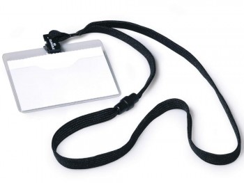 PORTADISTINTIVOS CON CORDÓN DURABLE