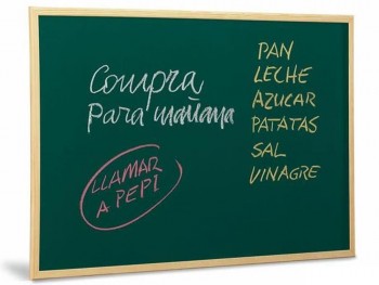 PIZARRA VERDE CON MARCO DE MADERA