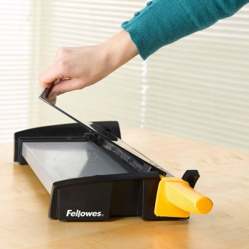 CIZALLA GUILLOTINA DE PALANCA  FELLOWES PLASMA  A4 380MM 40H